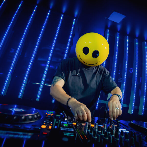 MIKE CANDYS